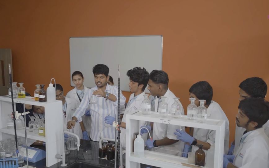 CHEMISTRY LAB